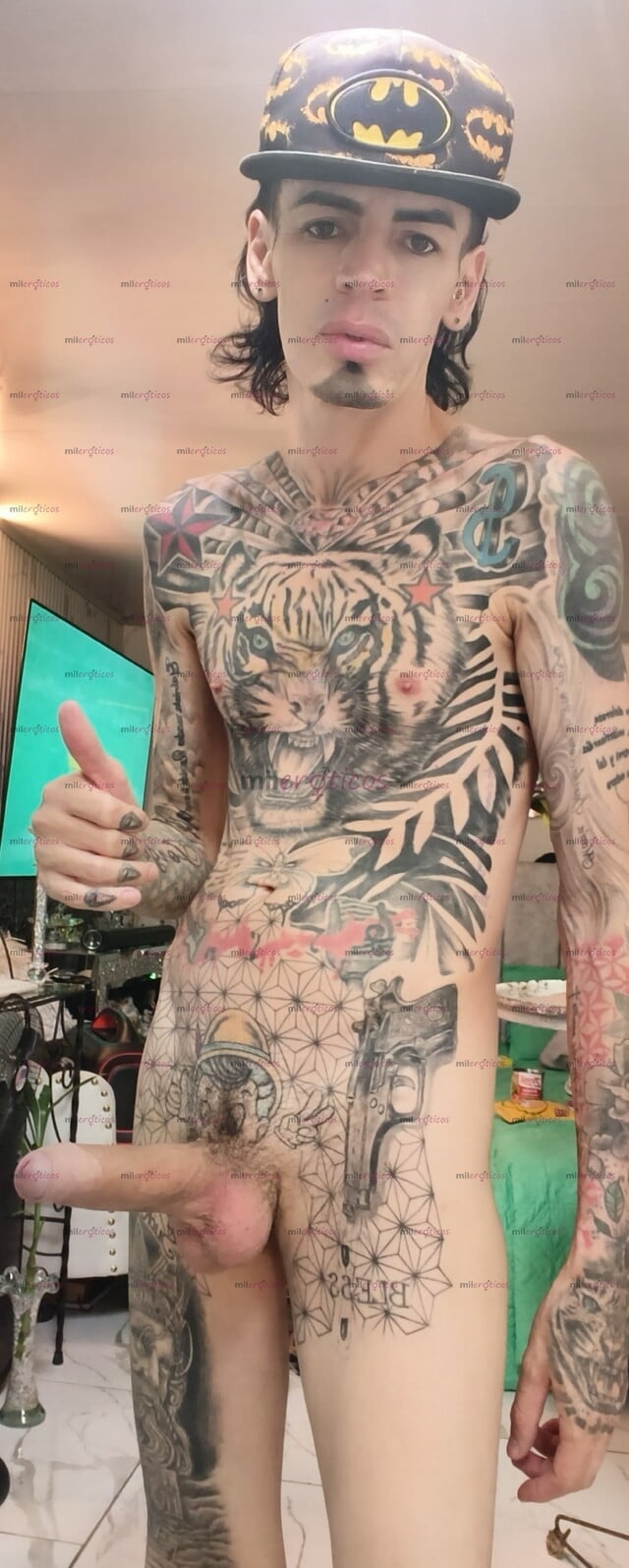 FOTOS DE FLACO BLANCO TATUADO MORBOSO ACTIVO VERGON