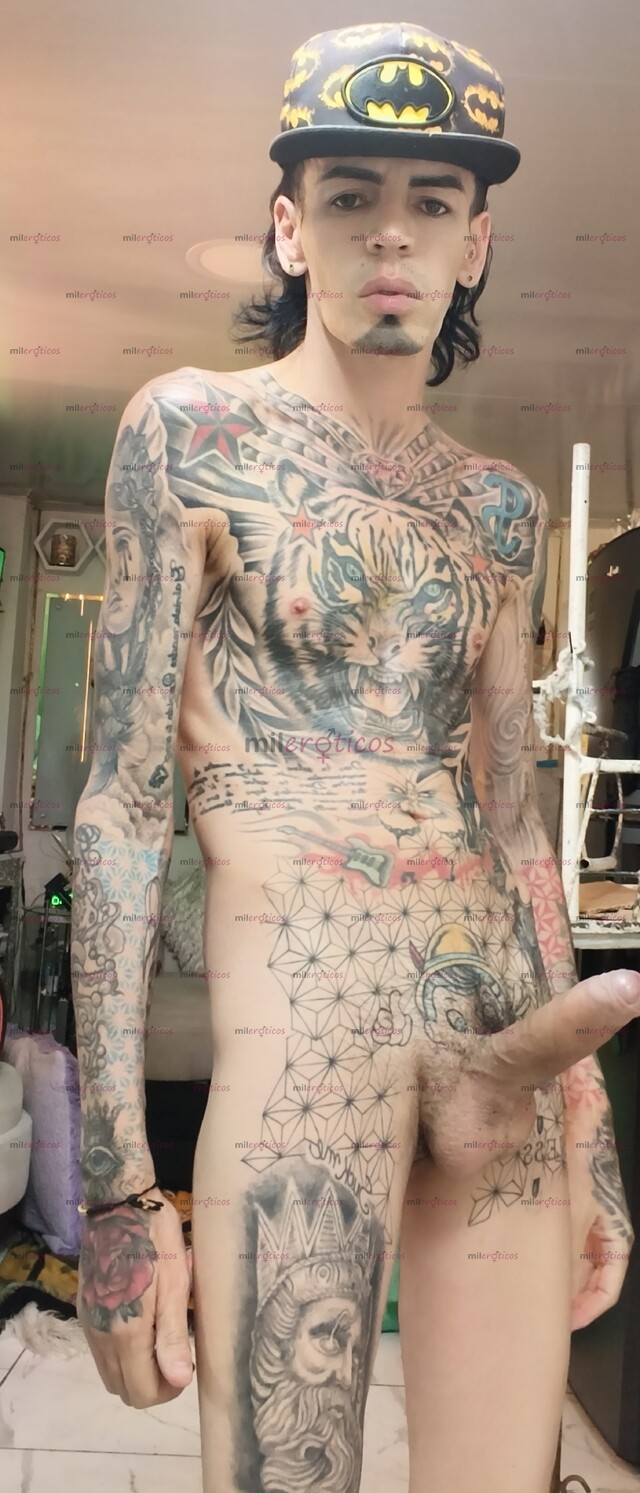 FOTOS DE FLACO BLANCO TATUADO MORBOSO ACTIVO VERGON