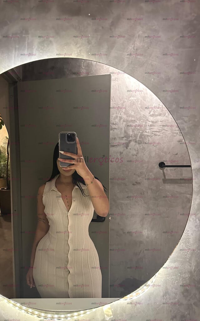 FOTOS DE DELICADA Y HERMOSA PELINEGRA MUY SENSUAL