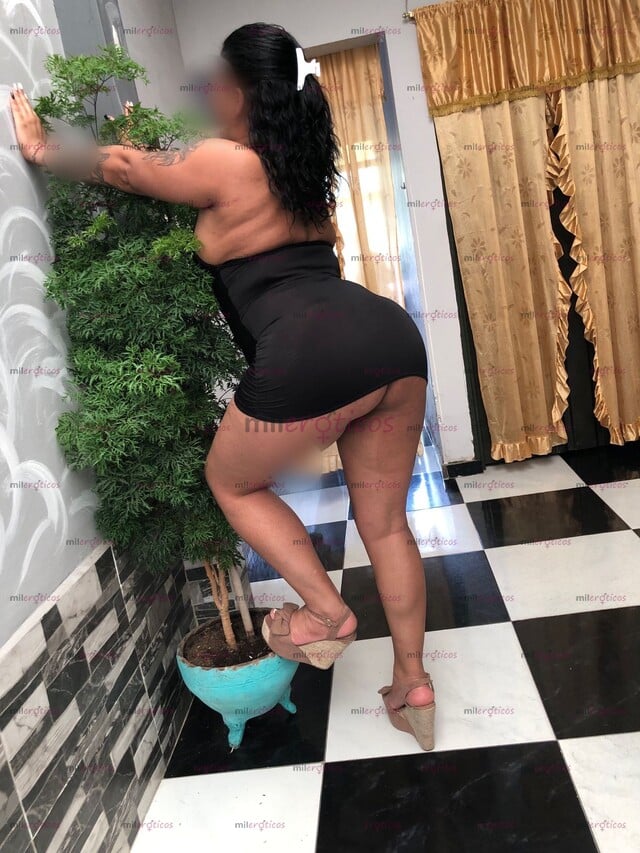 FOTOS DE SOFÍA COSTEÑA RECIÉN LLEGADA EN LA CIUDAD FULL FULL ANAL