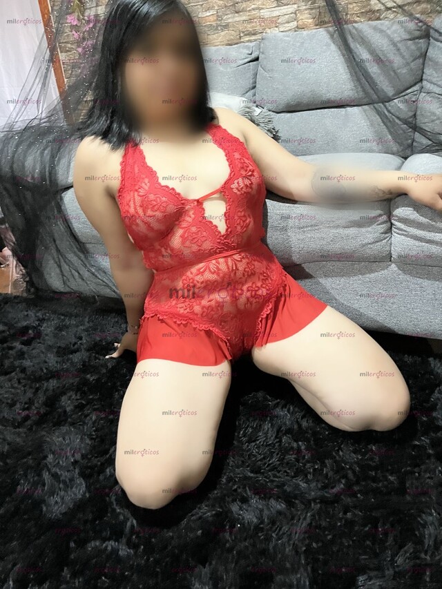 FOTOS DE SOY ANA UNA GÜERITA BIEN CACHONDA DISPUESTA A COMPLACERTE EN E