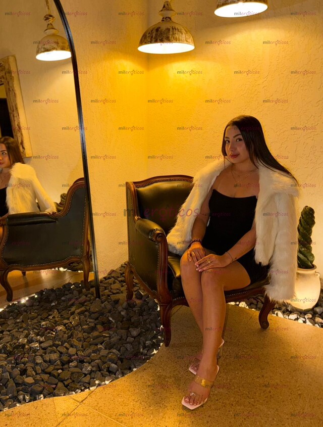 FOTOS DE HOLA MIS AMORES LINDA COLOMBIANA DISPONIBLE PARA TI