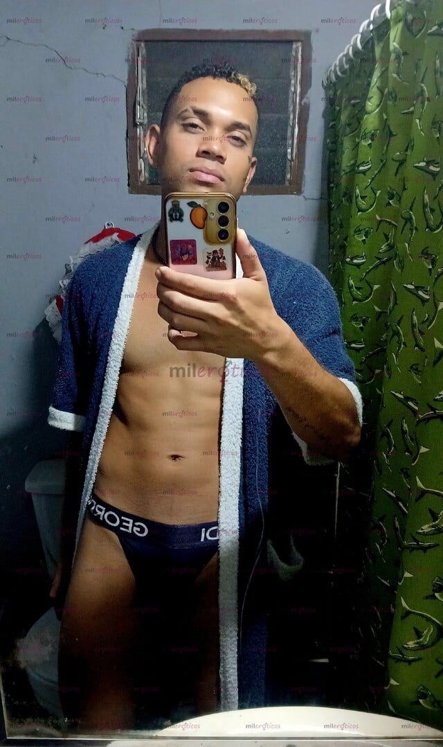 FOTOS DE COSTEÑO VENEZOLANO ALTO MORENO VERSÁTIL