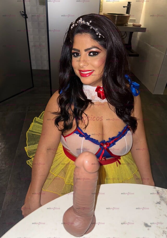 FOTOS DE HOLA RECIÉN LLEGADA BLANCANIEVES ESTRECHA Y APRETADITA FULL ANAL