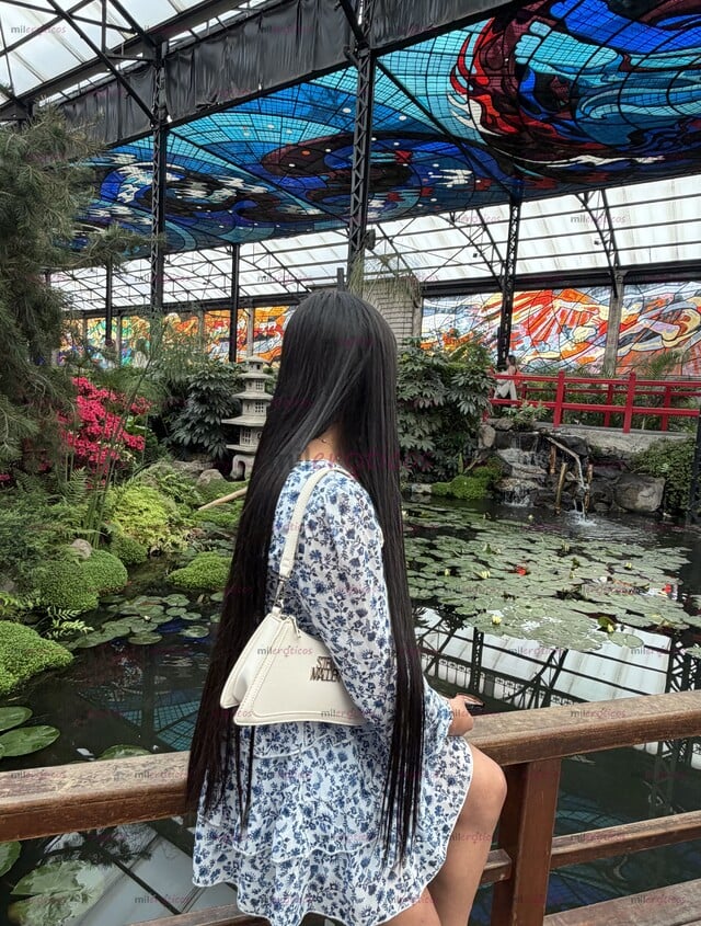 FOTOS DE NAYDEEN NIÑA ASIAN DE TAMAÑO PEQUEÑO PARA PASARLA MUY RICO