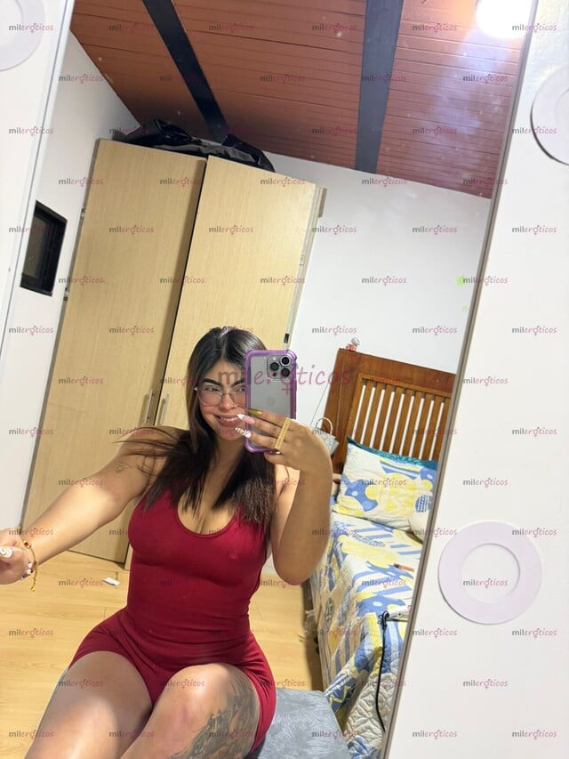 FOTOS DE SOY UNA TROSITA PERVERSA, AMOROSA Y COMPLACIENTE, VEN QUE TE ESTOY ESPERANDO