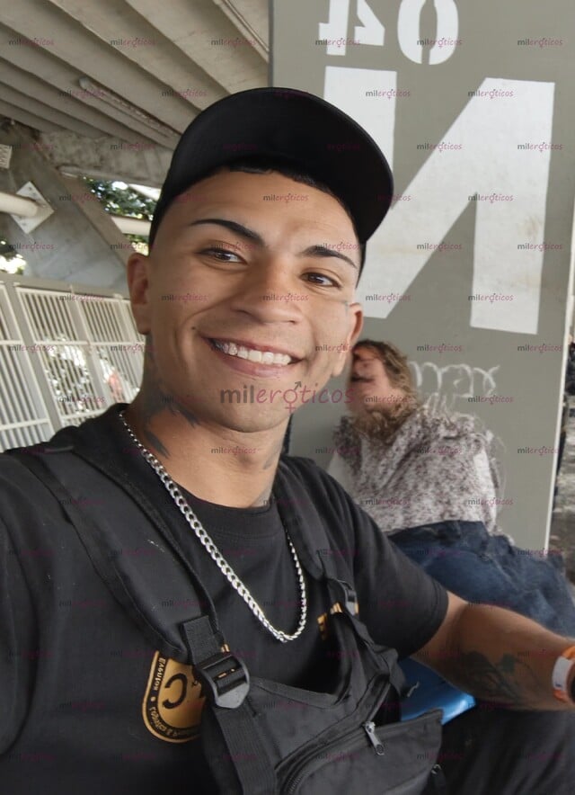 FOTOS DE FOLLADOR CULON Y VERGON CON GANAS DE COMPLACER Y SER COMPLACIDO VAMOS A FOLLAR