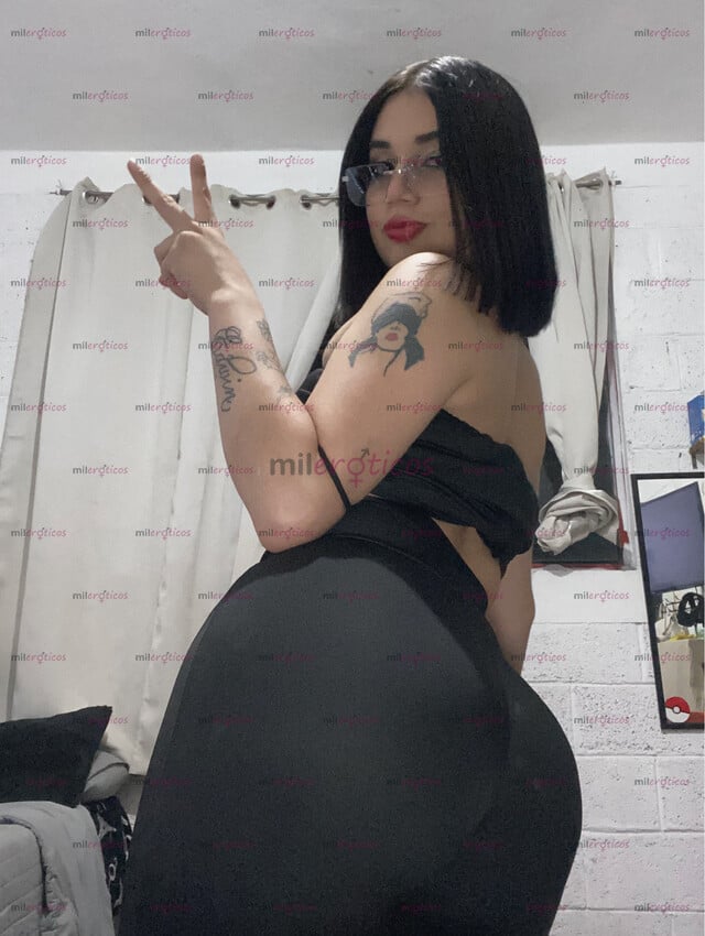 FOTOS DE A R I A N A LA NENA QUE BUSCAS CUANDO TU MUJER NO ESTÁ