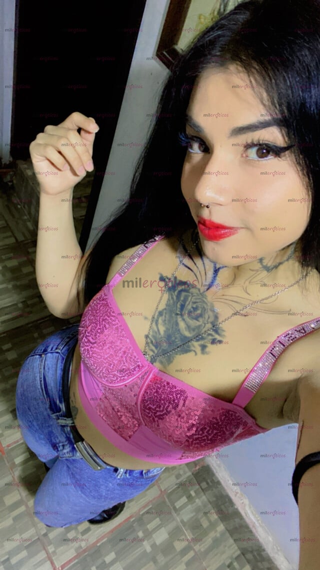 FOTOS DE A R I A N A LA NENA QUE BUSCAS CUANDO TU MUJER NO ESTÁ