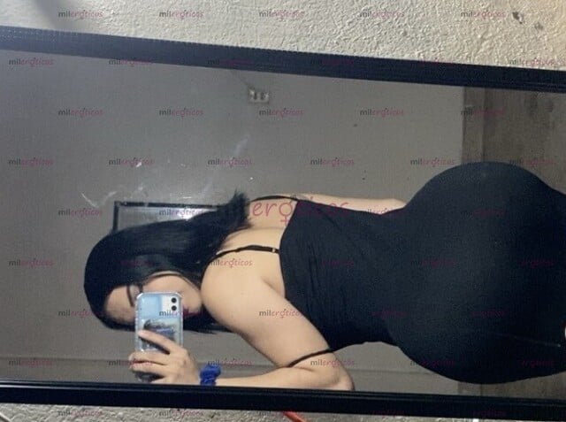 FOTOS DE A R I A N A LA NENA QUE BUSCAS CUANDO TU MUJER NO ESTÁ