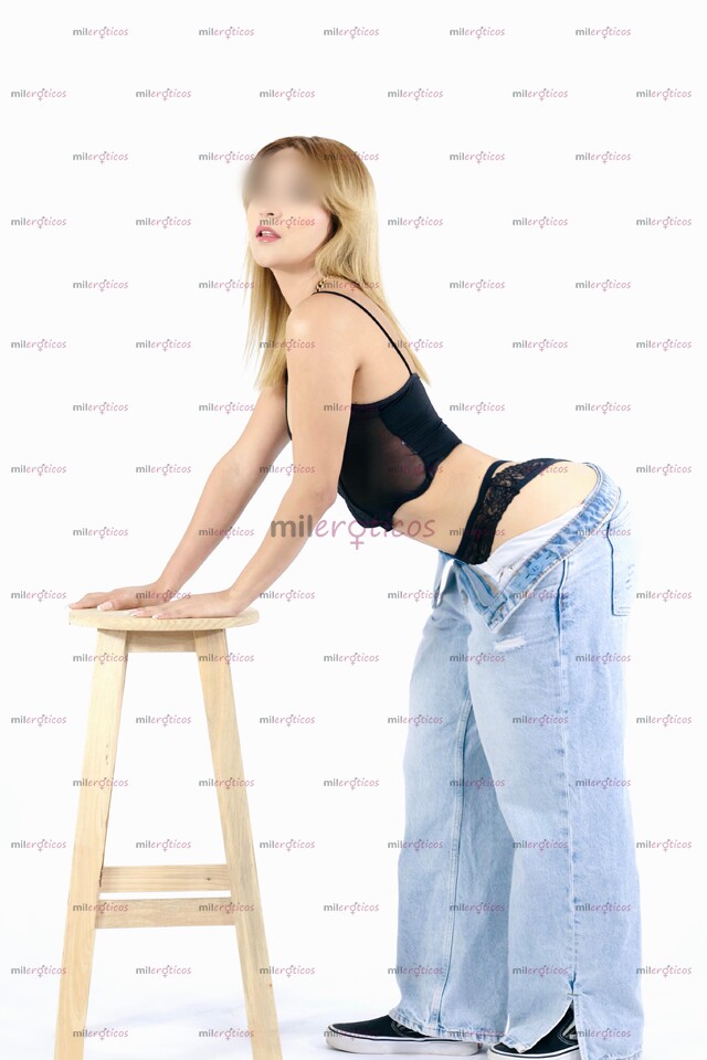FOTOS DE CULONSITA MUY CACHONDA Y ATREVIDA DIVERTIDA ANSIOSA DE SACARTE TODA TU LECHITA