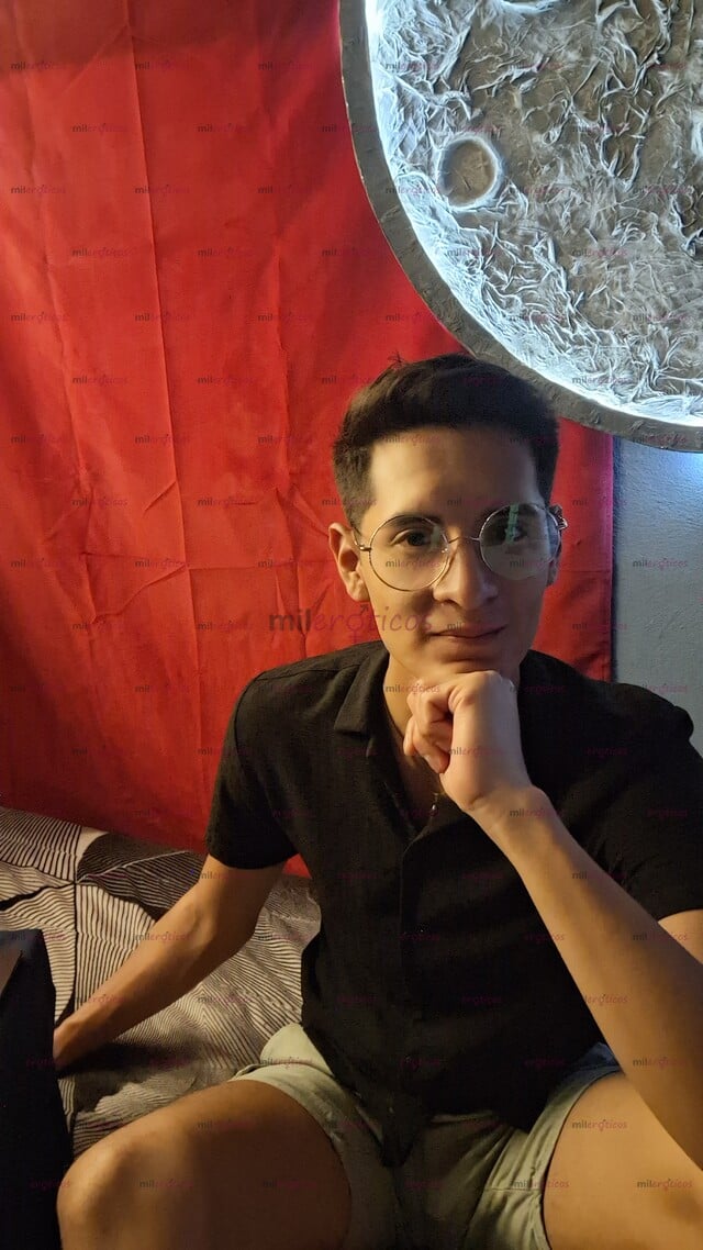 FOTOS DE JOVEN TWINK VERGON XXL ÍNTER ACTIVO CON POCOS LIMITES (X PABLOX505)