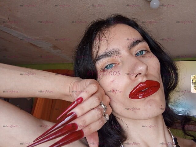 FOTOS DE DOY BESOS MUY RICOS EN LOS LABIOS. BESOS CON MUCHAS GANAS, BESOS BIEN DADOS .