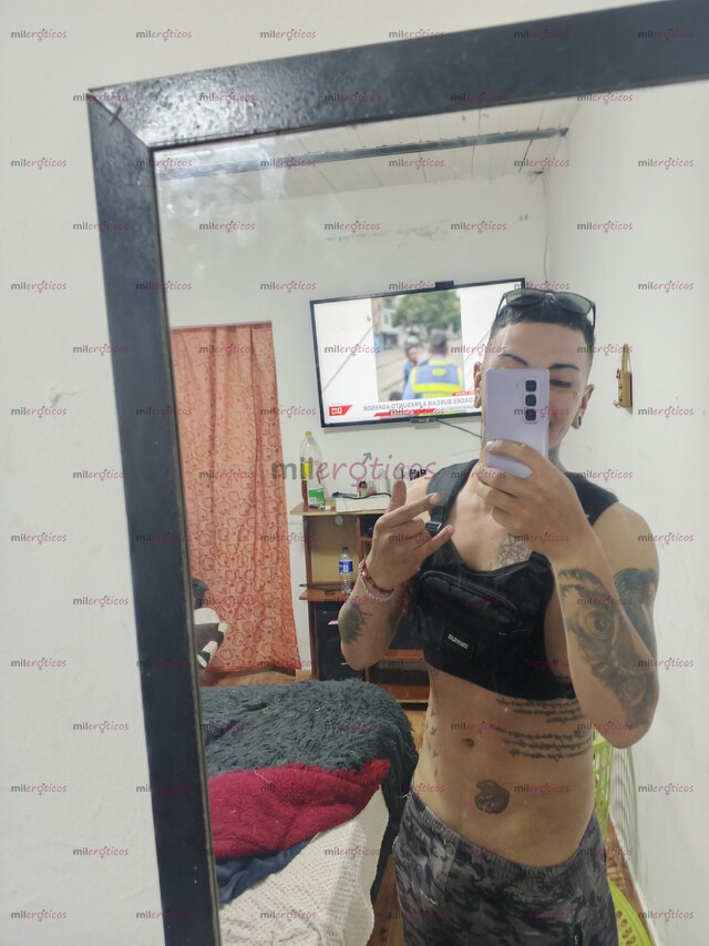 FOTOS DE PASIVO CULON Y VERGON CON GANAS DE FOLLAR Y MAMAR