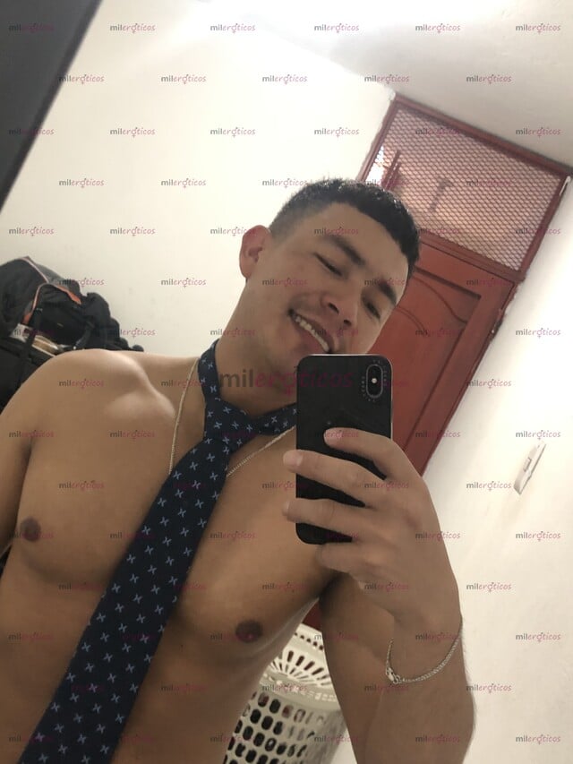 FOTOS DE OFREZCO SERVICIOS SEXULAES ESCRIBEME Y CUADRAMOS SOY PASIVO