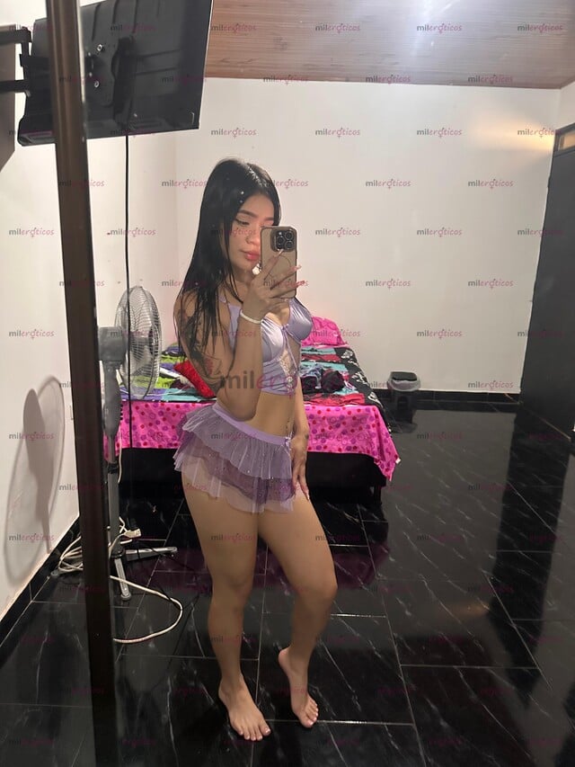 FOTOS DE CALIENTE VENEZOLANITA, HERMOSA FLAQUITA, ESTRECHITA Y APRETADITA