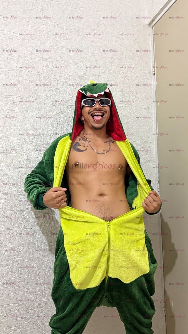 FOTOS DE ÚLTIMA NOCHE !!!ANDRÉ DE 23 AÑOS , DISPONIBLE PARA DARTE LECHITA