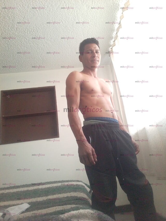 FOTOS DE ACTIVO COMPLACIENTE Y MUY CALIENTE ME GUSTAN TODO TIPO DE MUJERES DISPUESTO A VI