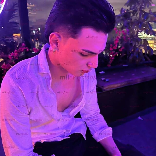 FOTOS DE SERIO ARDIENTE JOVEN UNIVERSITARIO VIP BOGOTA SERVICIOS SCORT