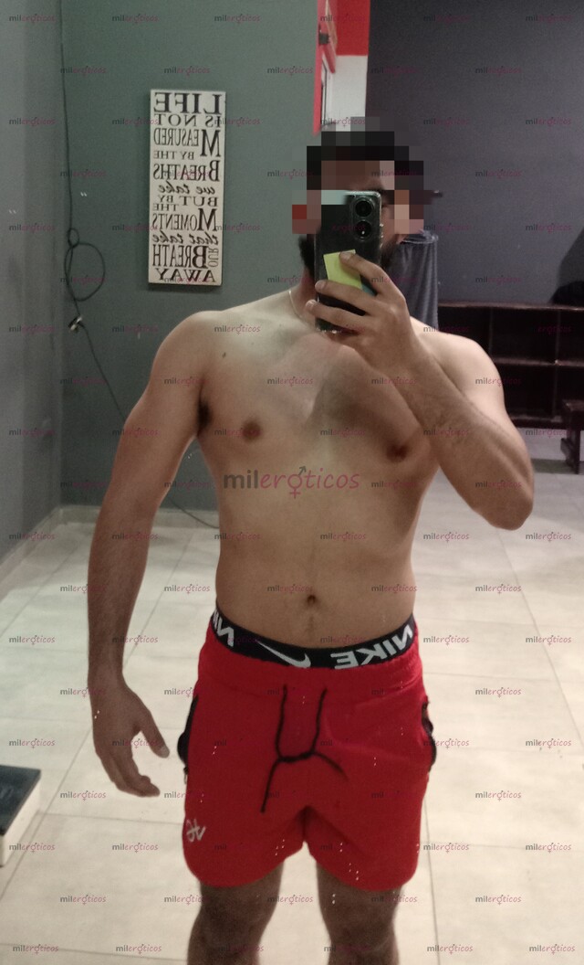 FOTOS DE EDGAR MACHO HOT COMPLACIENTE Y AGUANTADOR