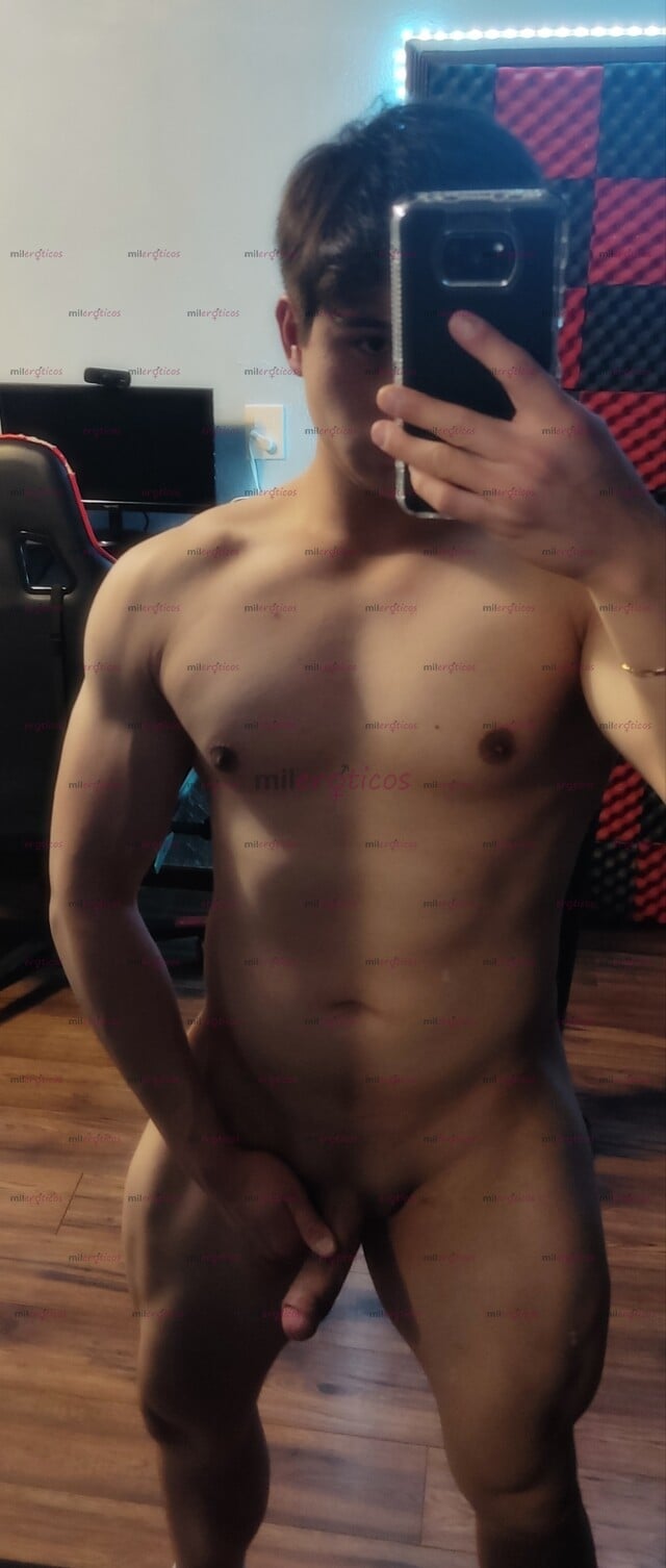 FOTOS DE COLÁGENO DE 18 AÑOS SUPER CALIENTE COMPLETAMENTE ENTREGADO A TI