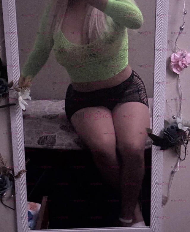 FOTOS DE PAPI CÓMEME COMPLETITA, ME PUEDES DISFRUTAR COMO A TI MAS TE GUSTE