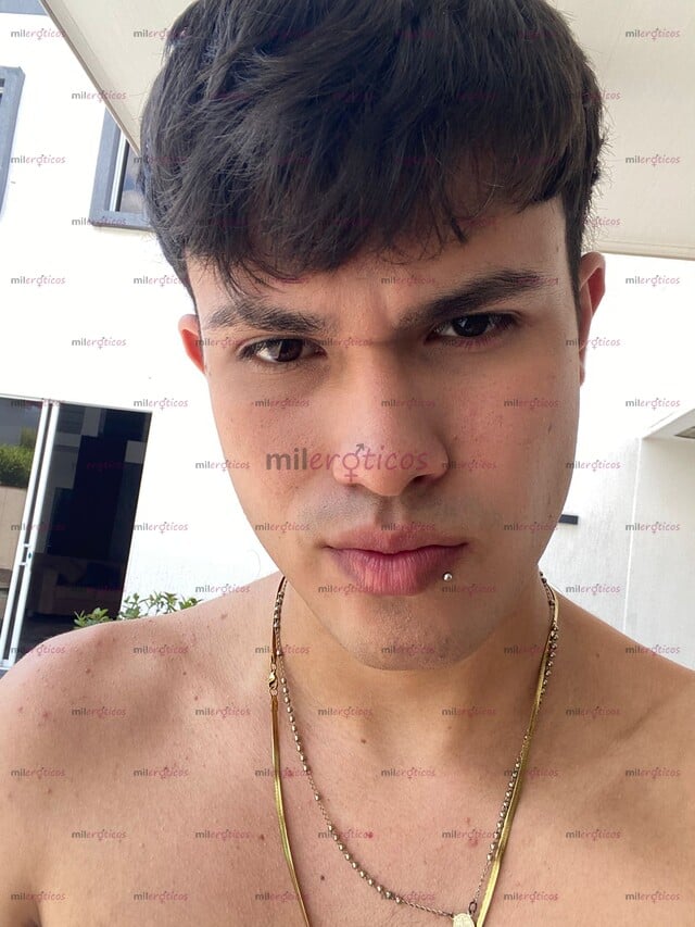 FOTOS DE POLLO LINDO FLACO CULO LINDO Y VERGA LINDA HABLEMOS Y NOS VEMOS