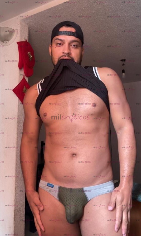 FOTOS DE SAM MORENO VARONIL Y MASAJISTA COMPLACIENTE