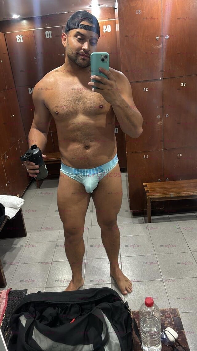 FOTOS DE SAM MORENO VARONIL Y MASAJISTA COMPLACIENTE