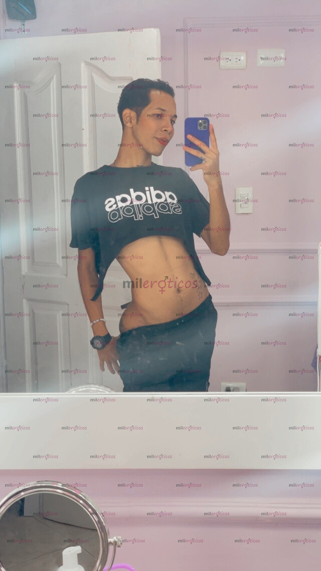 FOTOS DE SOY UNA BRISA SUAVE Y CÁLIDA ENTREGADA A TUS DESEOS CON DULCE DEVOCIÓN