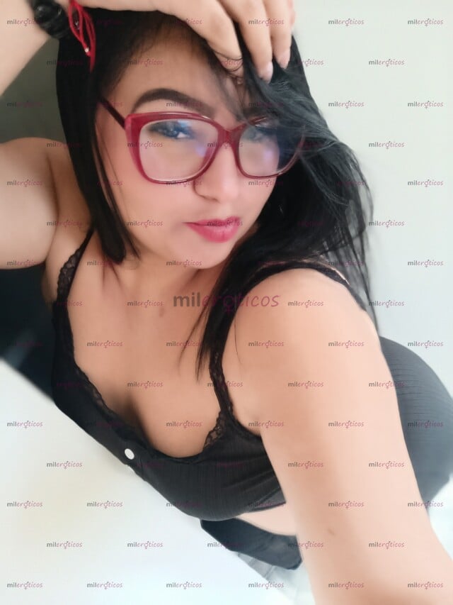 FOTOS DE GARGANTA PROFUNDA ENSALIVADO, VAGINA Y CULITO APRETADO. GORDIBUENA VENEZOLANA