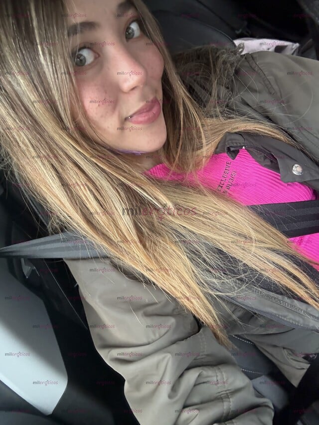 FOTOS DE ANGIE LINDA MONA NATURAL DISPUESTA A COMPLACERTE