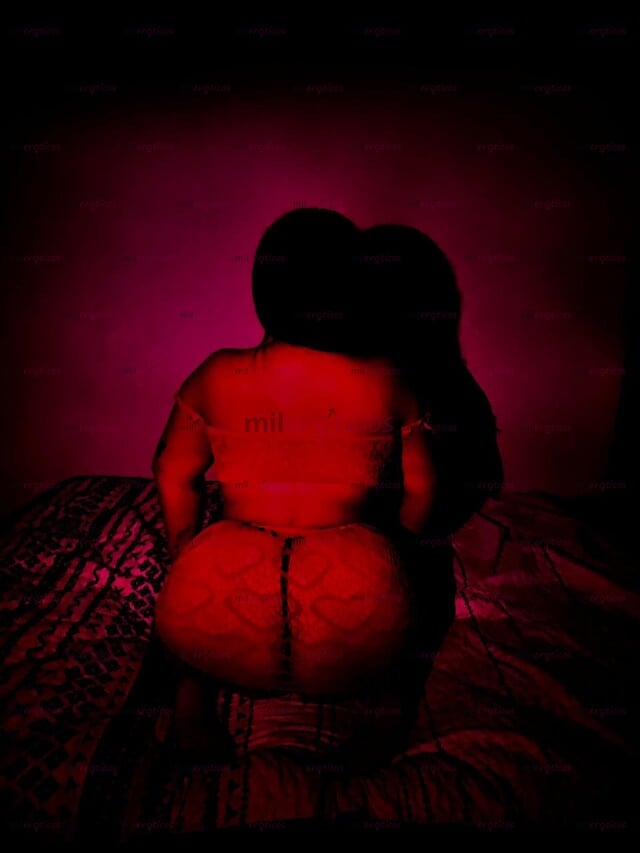 FOTOS DE HOLA AMOR SOY NATALIE SOY BIEN PUTITA EN TU CAMA CON ANAL