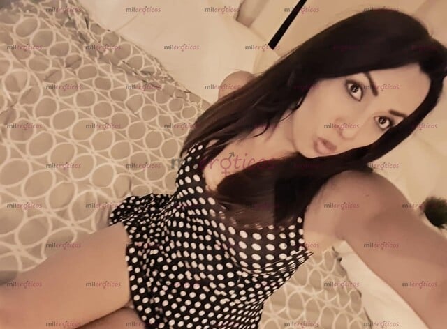 FOTOS DE PENELOPE SUPER CALIENTE Y COMPLACIENTE ACTIVA Y PASIVA CON BUENA ERECCION