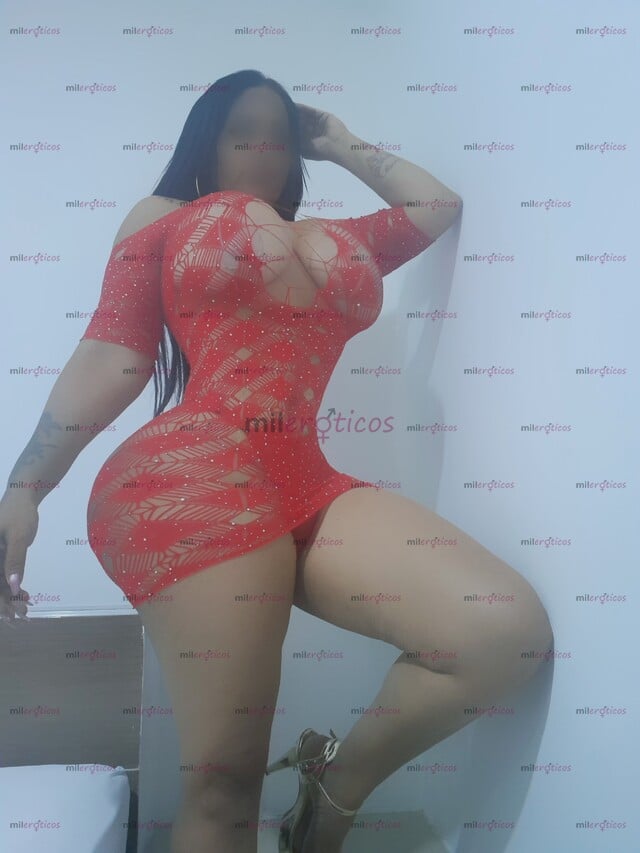FOTOS DE MORENAZA CULONA TETONA ARDIENDIENTE DOY LOS 3 PLATOS