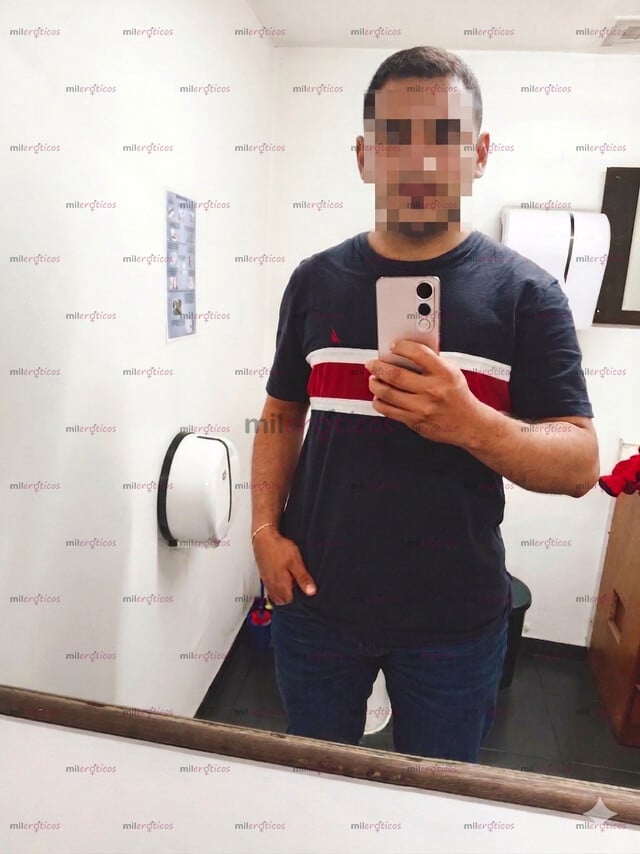 FOTOS DE CERCANO DISCRETO BUEN OYENTE ENERGÍA TRANQUILA PERO SEGURA