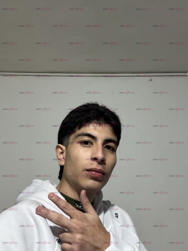 FOTOS DE CHICO VARONIL DE POLLA ENORME DISPONIBLE EN TU CIUDAD