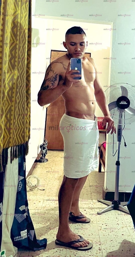 FOTOS DE QUE TÚ DEBILIDAD SEA UN MAN UN CULON COMPLACIENTE Y RESERVADO PARA COMPLACER