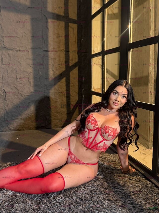 FOTOS DE HERMOSA COLOMBIANA RICA Y APRETADITA,VEN MI AMOR ANDO BIEN CALIENTICA!!