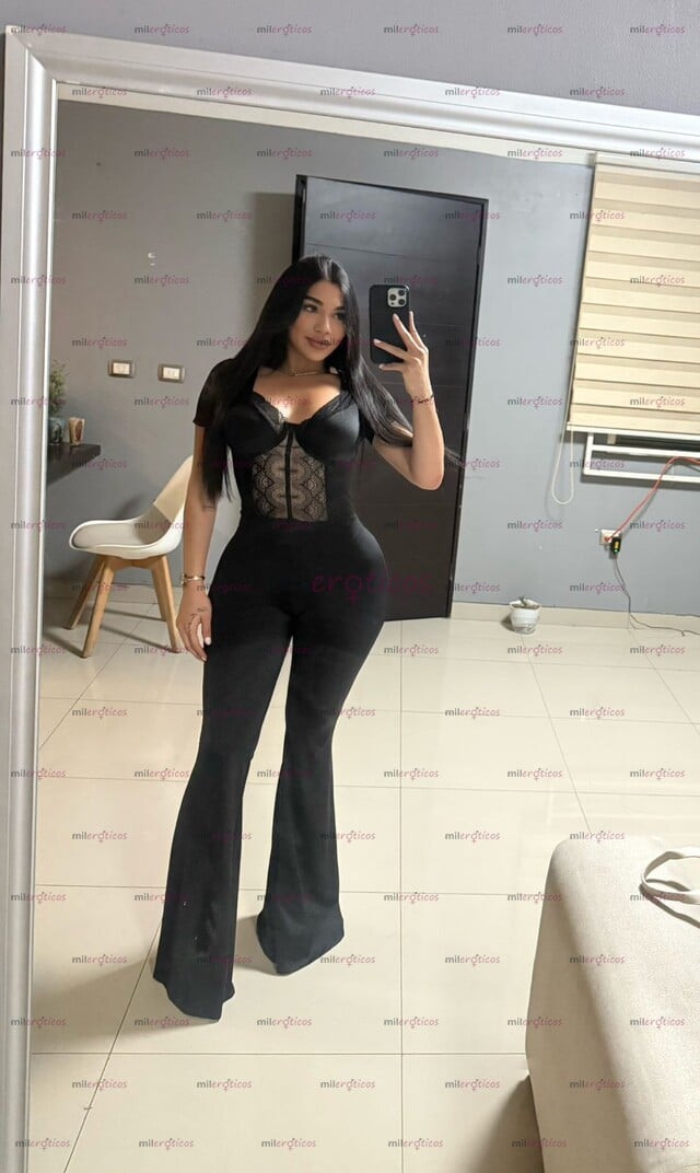 FOTOS DE HERMOSA COLOMBIANA RICA Y APRETADITA,VEN MI AMOR ANDO BIEN CALIENTICA!!