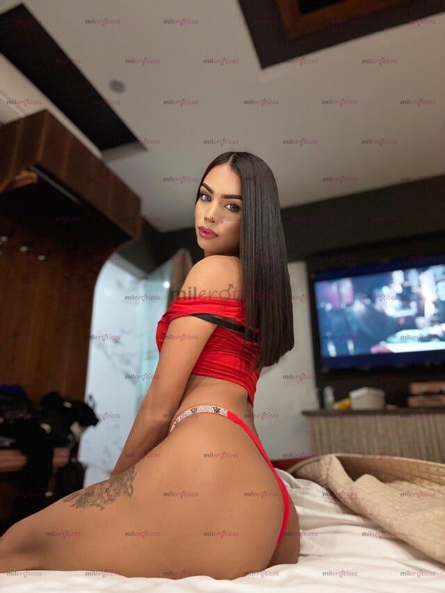 FOTOS DE NIÑA PUTITA DE 18 AÑOS DISPONIBLE PARA TI CON CULITO AGUANTDOR