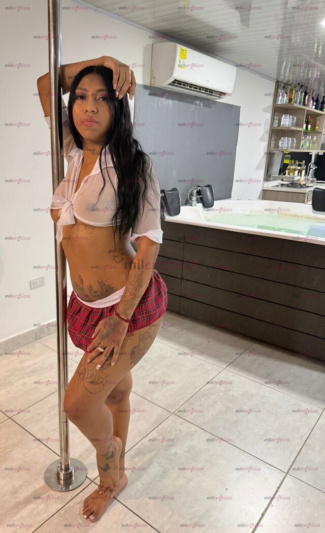 FOTOS DE EMILY MORBOSA Y EDUCADA TRATO VIP!! JOVENCITA CON APTO PRIVADO Y DISCRETO!!