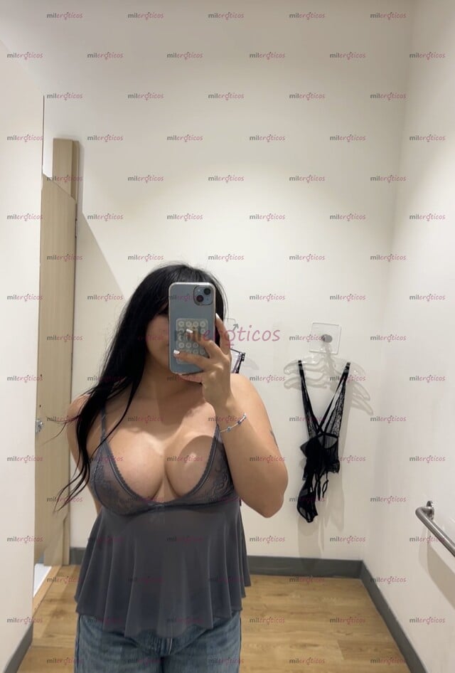 FOTOS DE SANDRA NALGONA, FITNESS, CARA BONITA DE 23 AÑOS SÚPER COMPLACIENTE