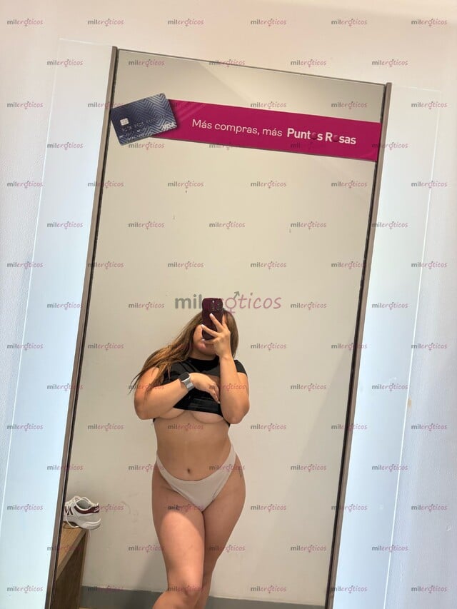 FOTOS DE SANDRA NALGONA, FITNESS, CARA BONITA DE 23 AÑOS SÚPER COMPLACIENTE