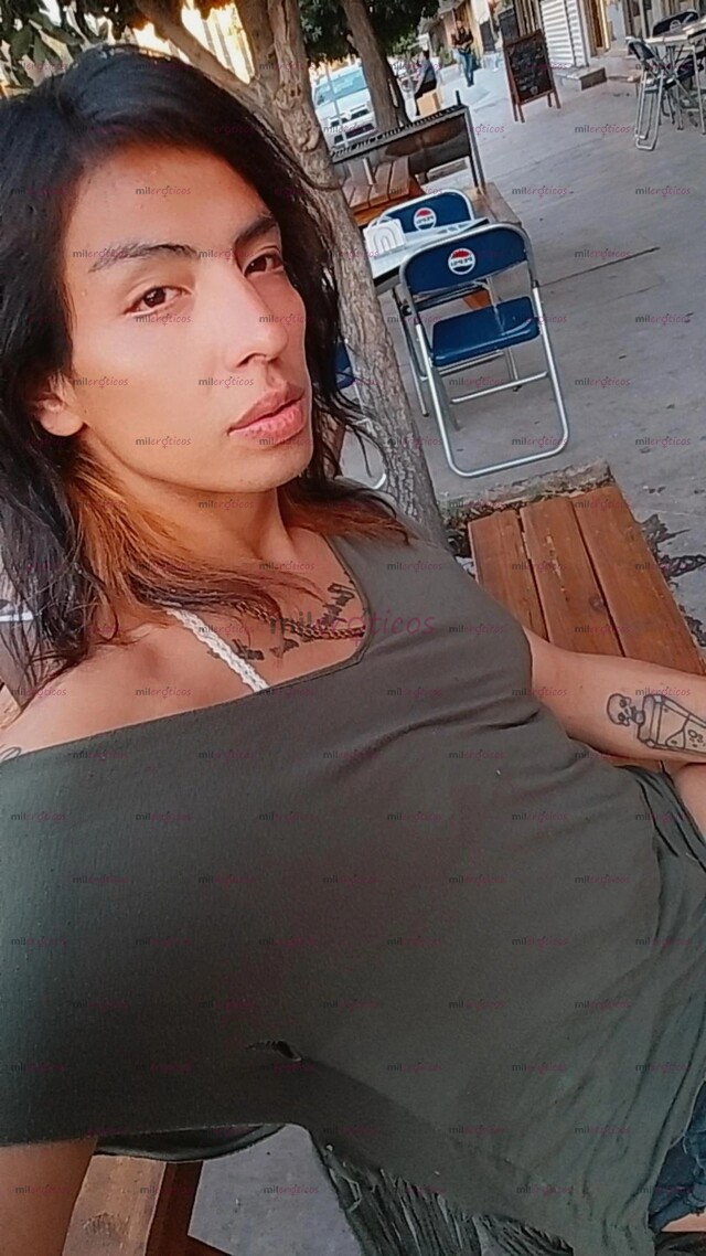 FOTOS DE TRANS VERSÁTIL Y CON BUENA CONVERSACIÓN. VERGA RICA Y UN BON