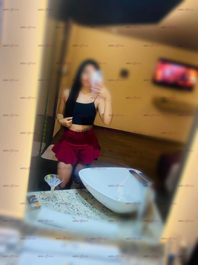 FOTOS DE KENEDY!! FLAQUITA HERMOSA CON RICA CINTURITA Y NALGONA