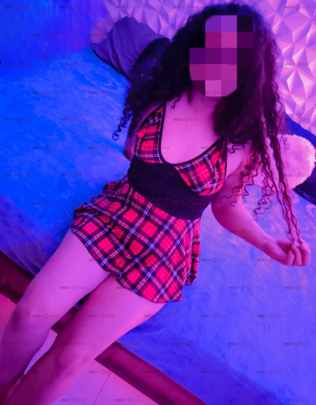 FOTOS DE KAREN 20 AÑITOS NUEVA EN EL AMBIENTE TODO UN MANJAR