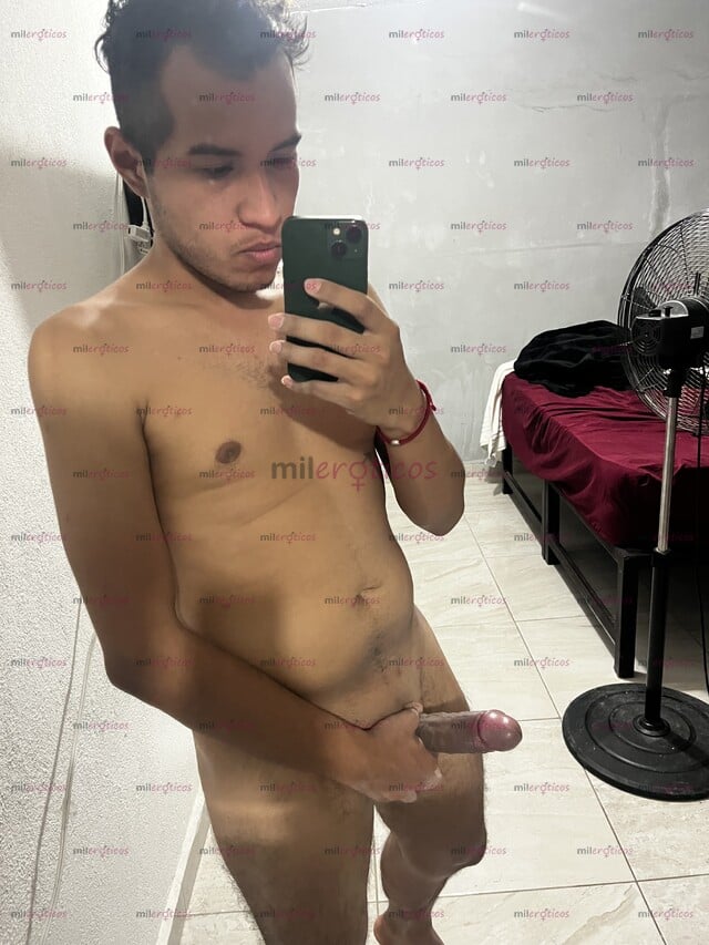 FOTOS DE JOVEN DOTADO COMPLACIENTE DOMICILIO CARIÑOSO
