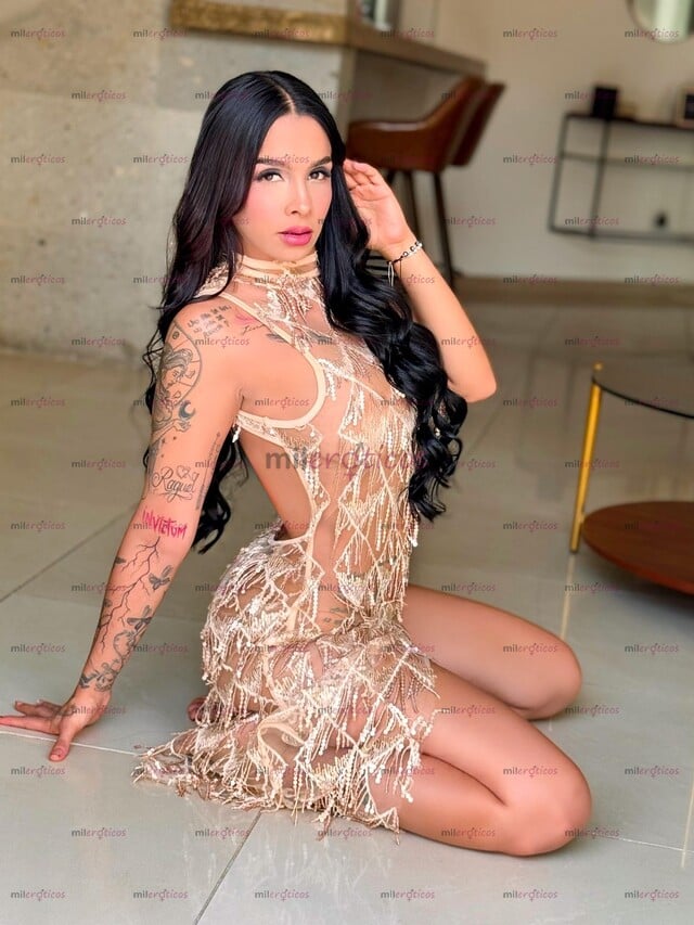 FOTOS DE YA ESTOY EN MÉRIDA ALISSON TU PELINEGRA FAVORITA CON TRATO DE NOVIOS REAL