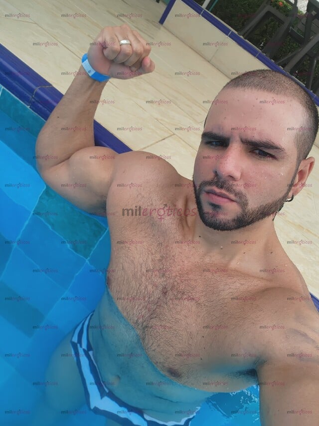 FOTOS DE SERIEDAD Y MASCULINODAD, SOLO PARA TÍ, HOMBRE DE GYM